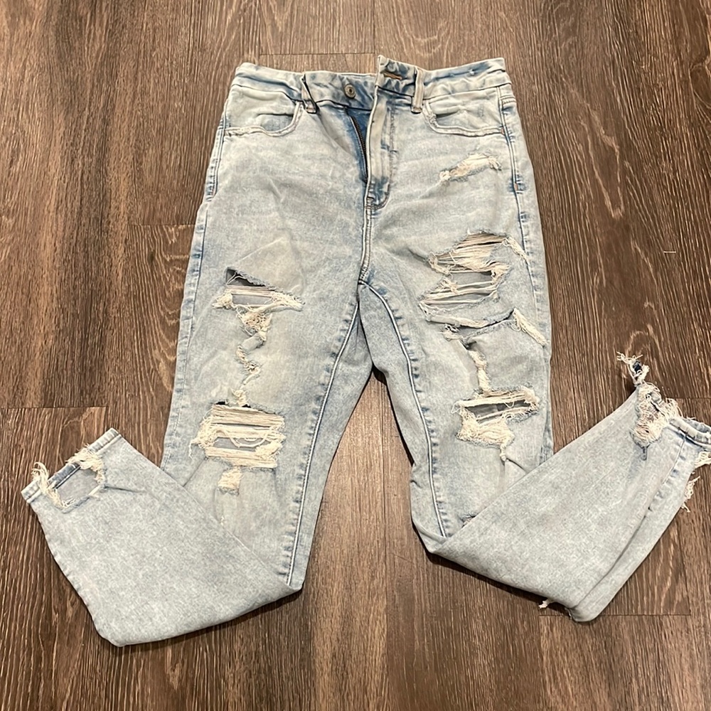 American Eagle distressed skinny jeans
